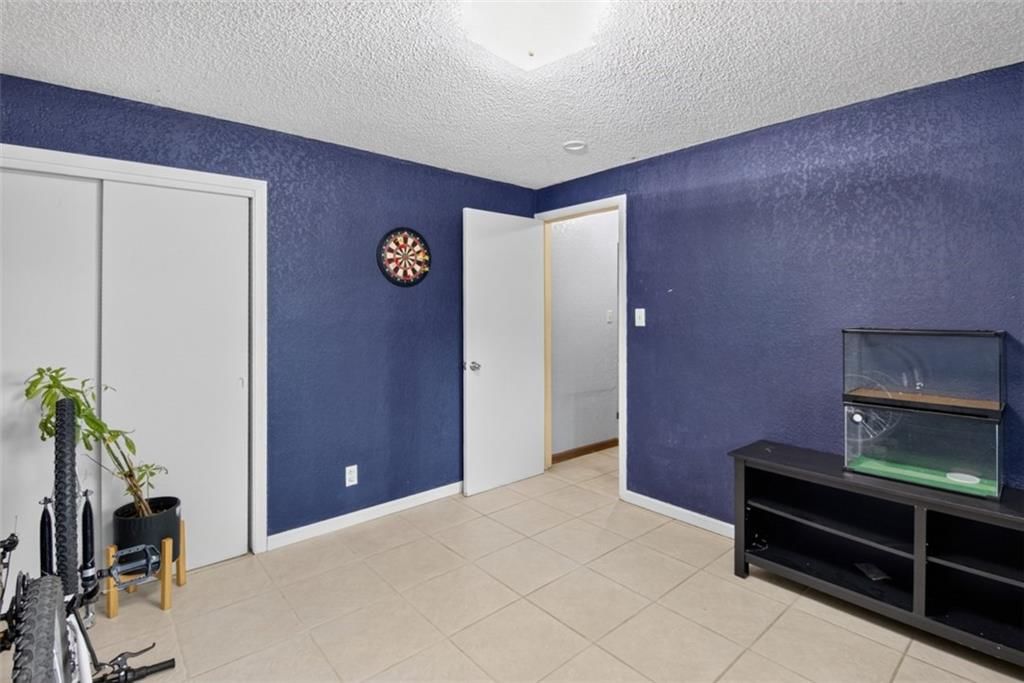 601 SE 23rd Street — photo 21