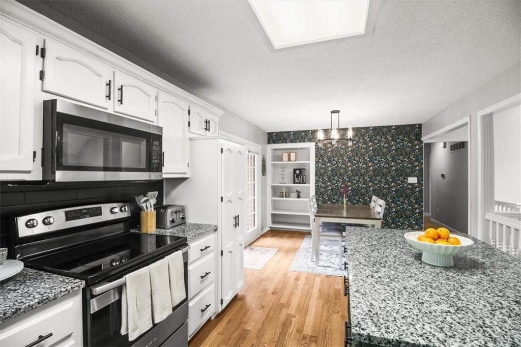 427 SE Franklin Court — photo 6
