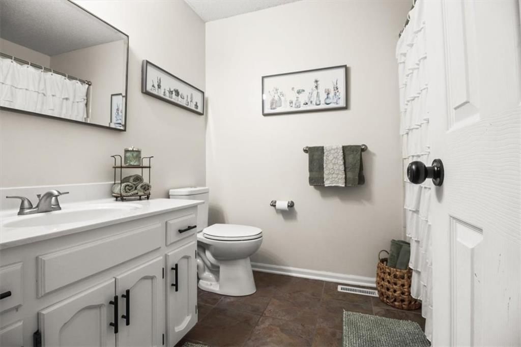 427 SE Franklin Court — photo 13