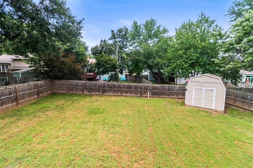 427 SE Franklin Court — photo 17
