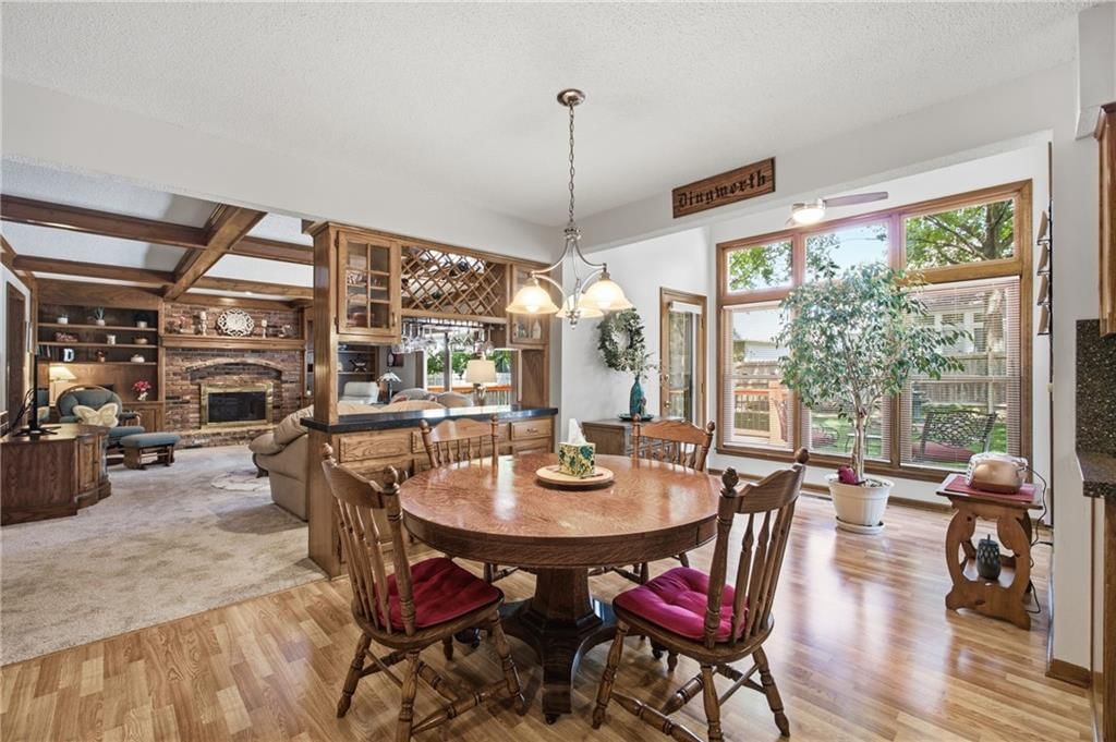 13704 W 75th Terrace — photo 9