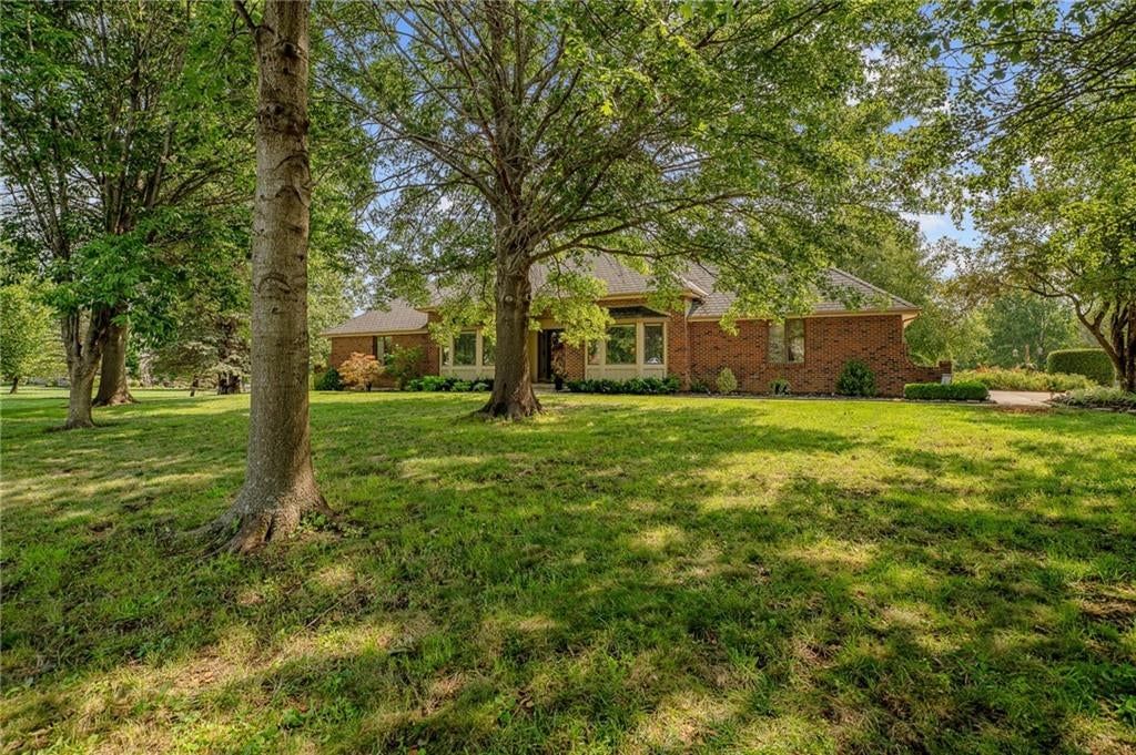 18275 Canterbury Road — photo 15