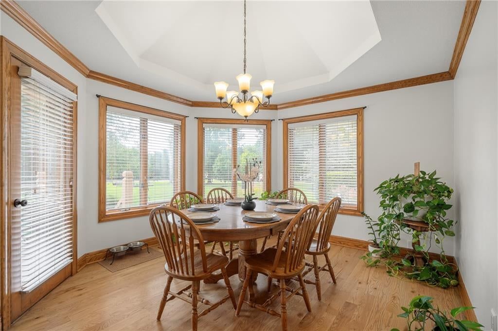 18275 Canterbury Road — photo 30