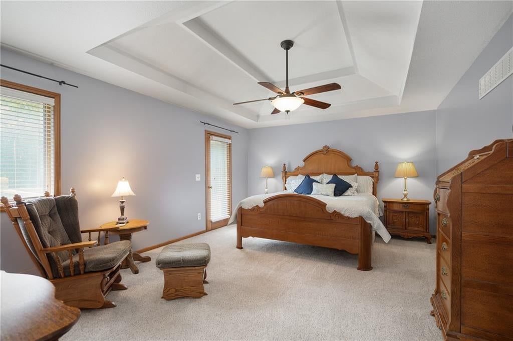 18275 Canterbury Road — photo 35