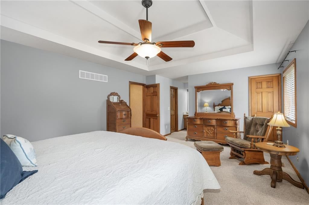 18275 Canterbury Road — photo 37