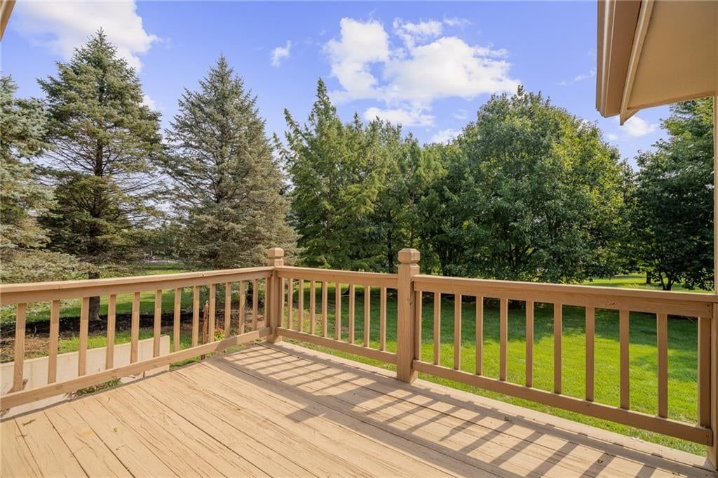 18275 Canterbury Road — photo 40