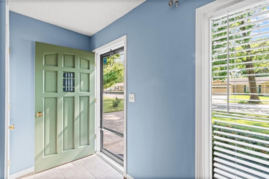 10330 Dearborn Drive — photo 4