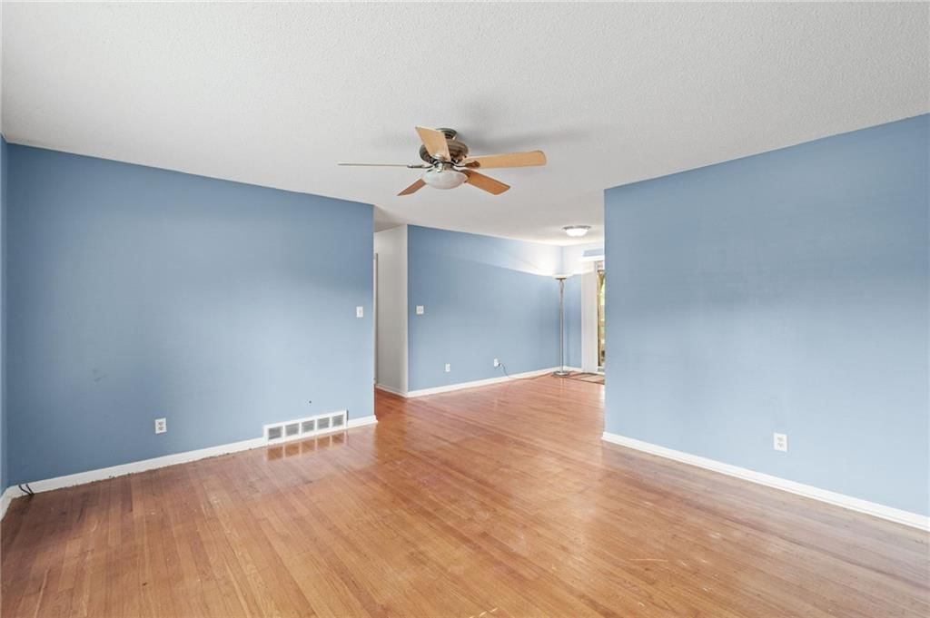 10330 Dearborn Drive — photo 5