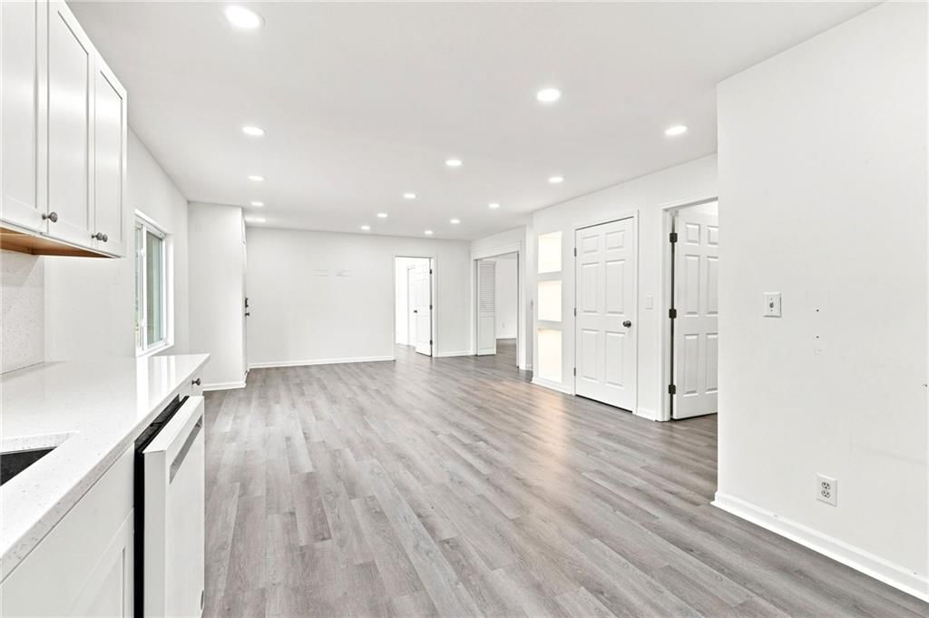 7331 N Crystal Avenue — photo 7