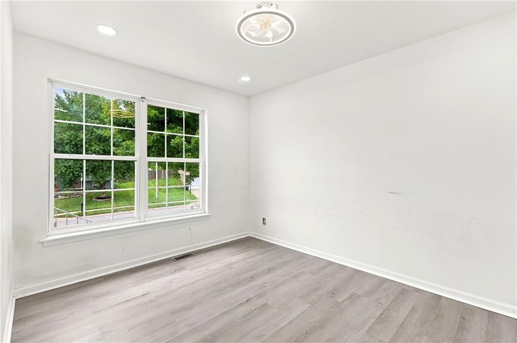 7331 N Crystal Avenue — photo 14