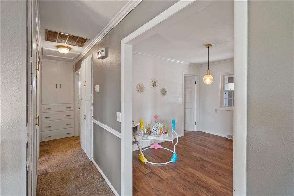 1323 W 3rd Street — photo 16