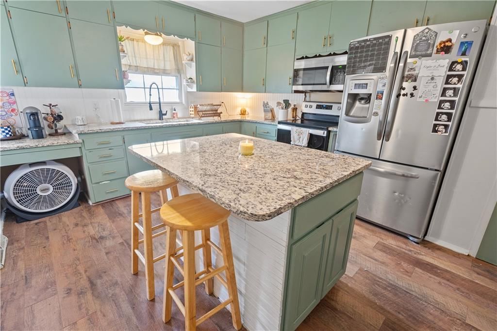 1323 W 3rd Street — photo 20