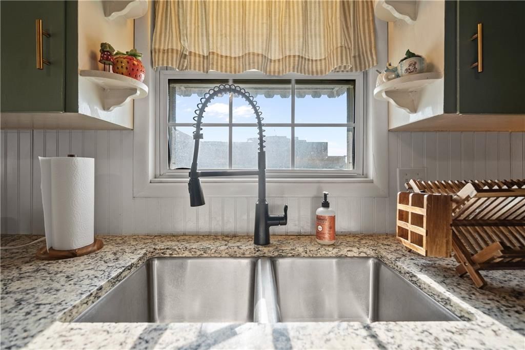 1323 W 3rd Street — photo 21