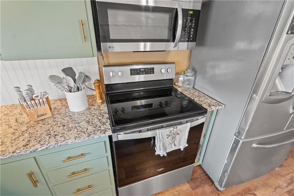 1323 W 3rd Street — photo 22