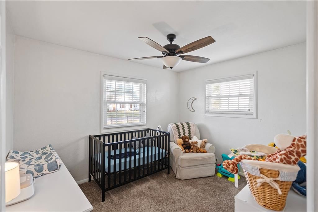 1323 W 3rd Street — photo 37