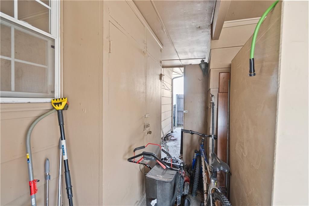 1323 W 3rd Street — photo 49