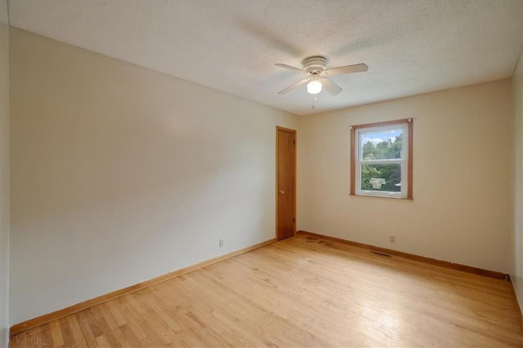 127 Collette Street — photo 15