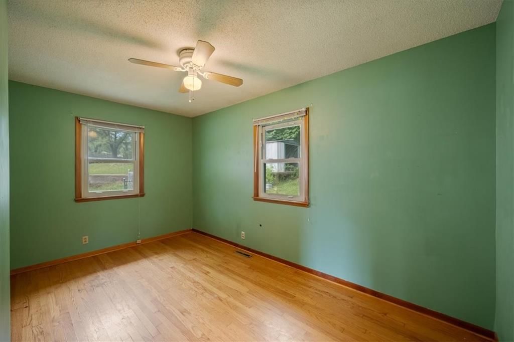 127 Collette Street — photo 16