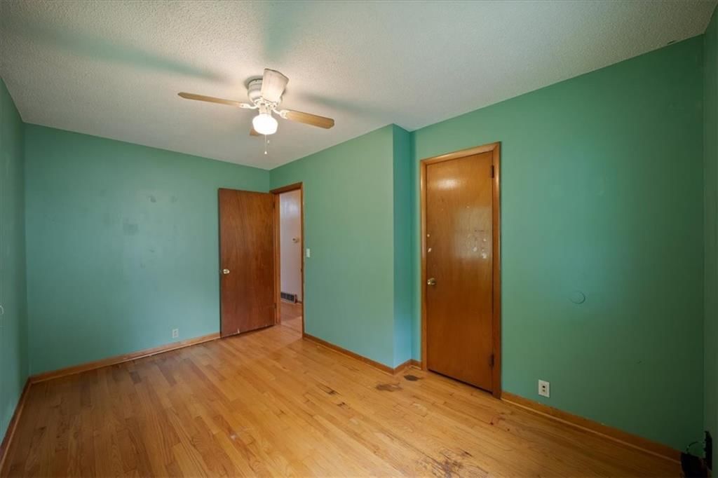 127 Collette Street — photo 17