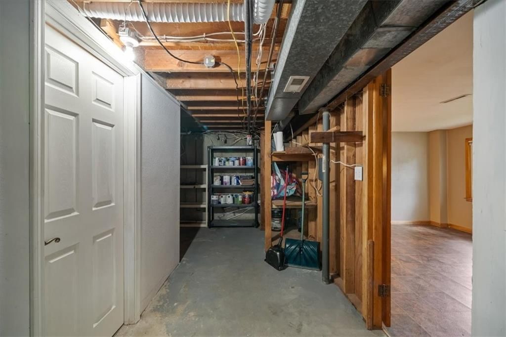 127 Collette Street — photo 19