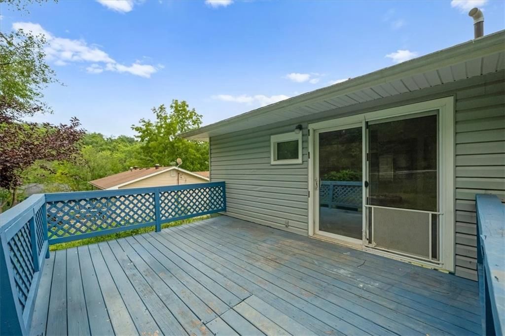 127 Collette Street — photo 21