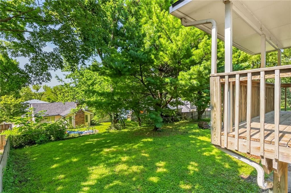 5524 NW Raintree Drive — photo 6