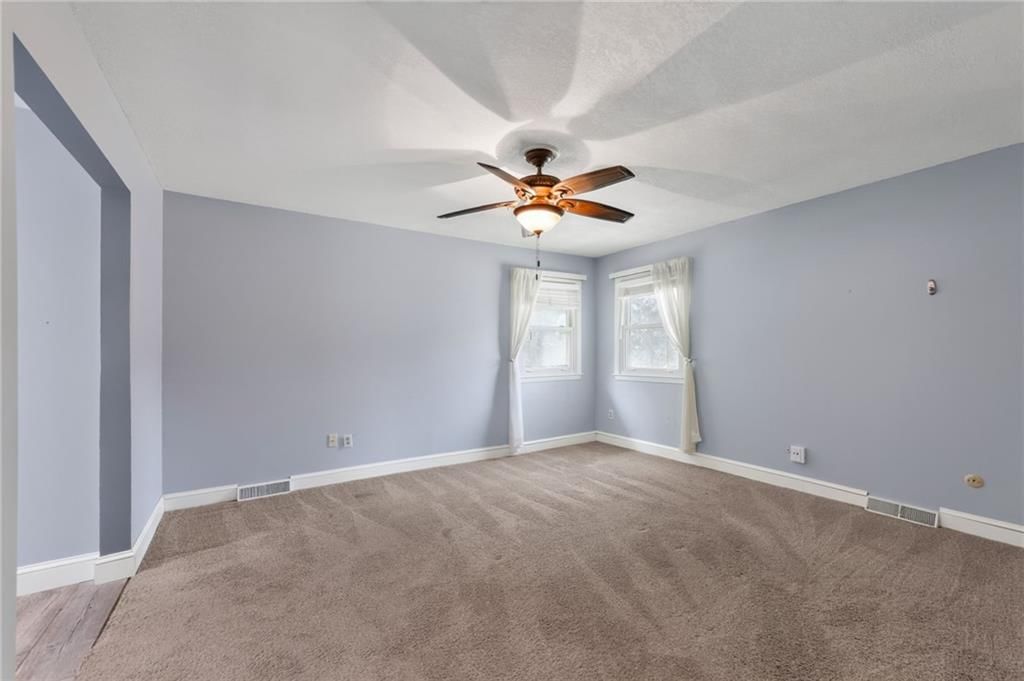 5524 NW Raintree Drive — photo 16