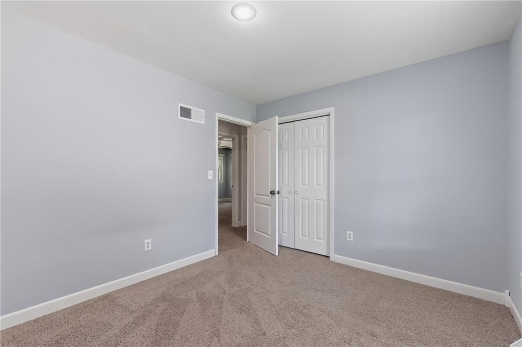 5524 NW Raintree Drive — photo 22