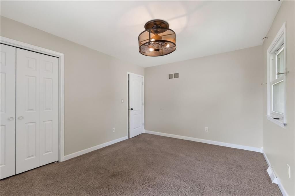 5524 NW Raintree Drive — photo 24
