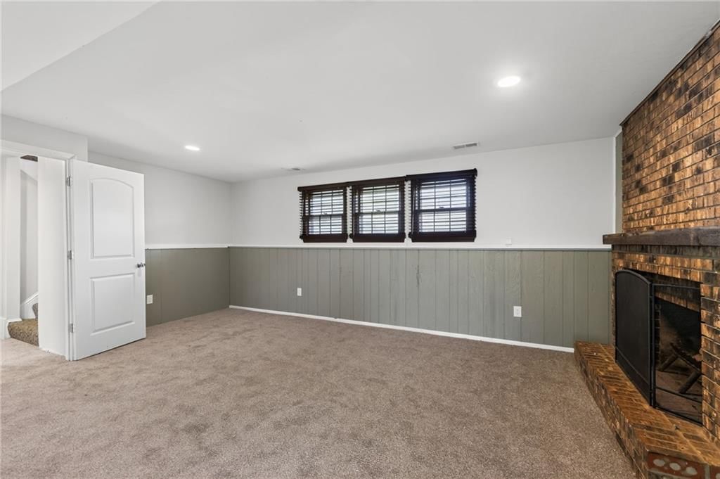 5524 NW Raintree Drive — photo 28