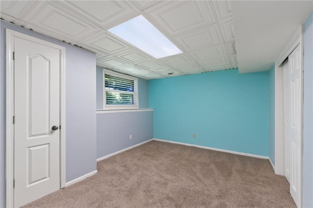 5524 NW Raintree Drive — photo 34