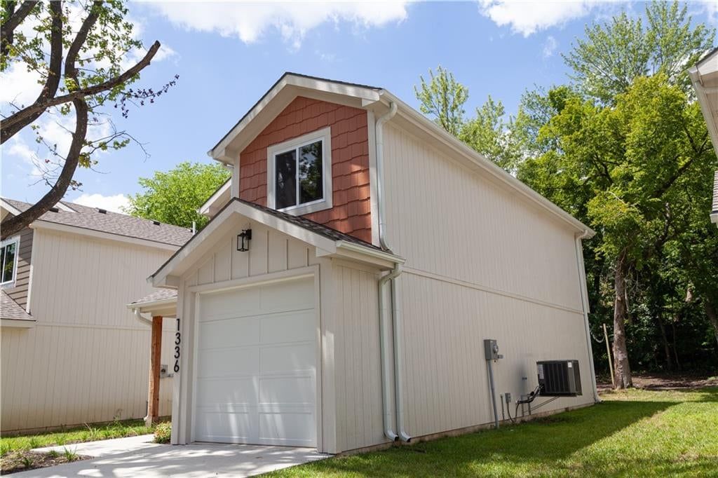 1336 S Pope Avenue — photo 62
