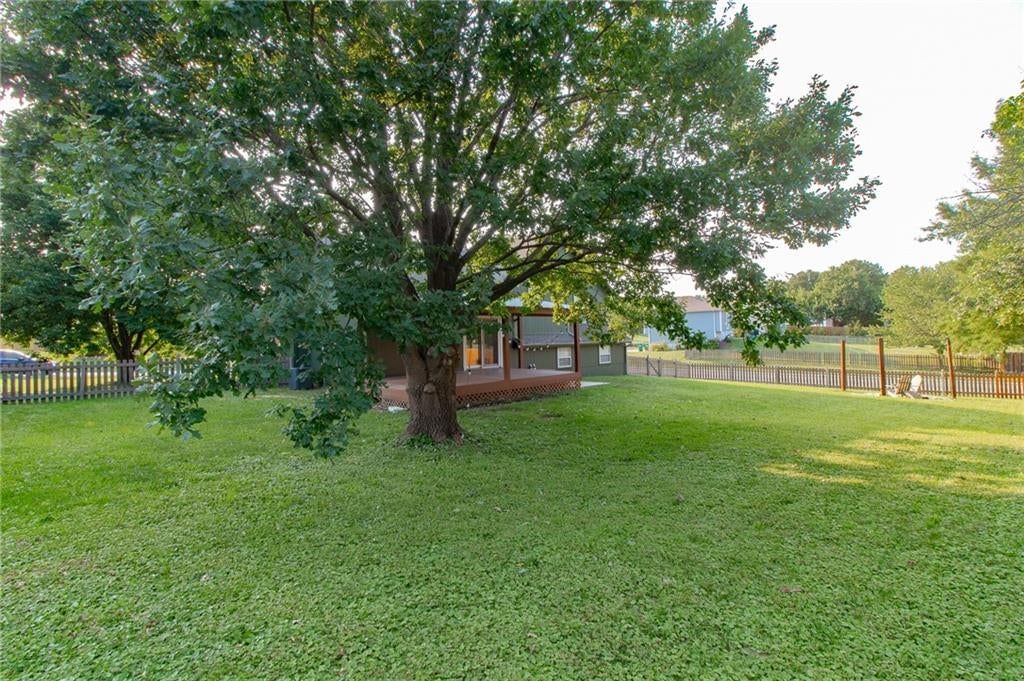 1333 NE Grand Avenue — photo 26