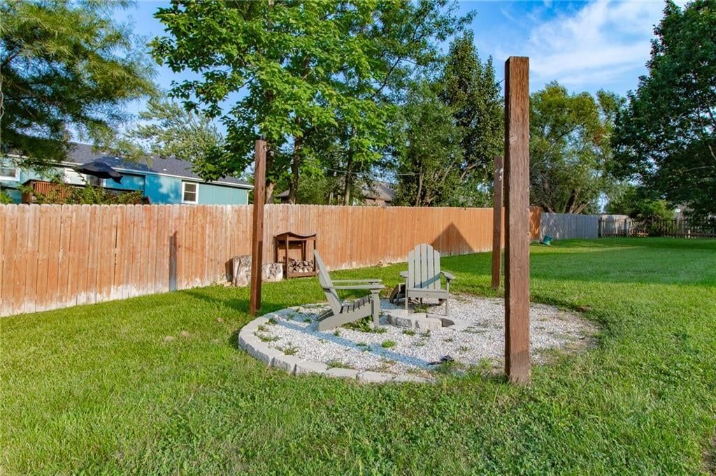 1333 NE Grand Avenue — photo 29
