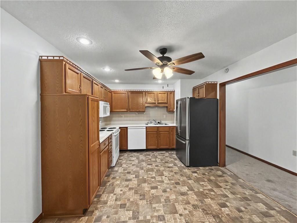 6124 Ash Court — photo 8