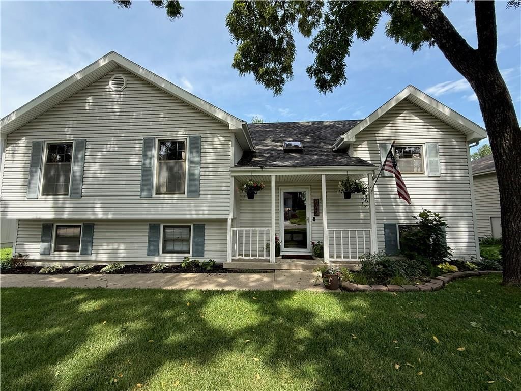 2048 NE Concord Street — photo 1