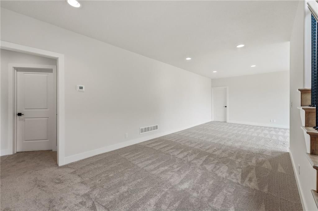 914 Churchill Circle — photo 25