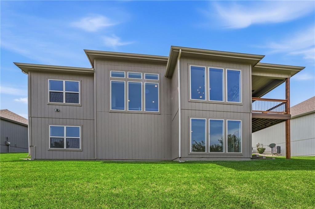 914 Churchill Circle — photo 36