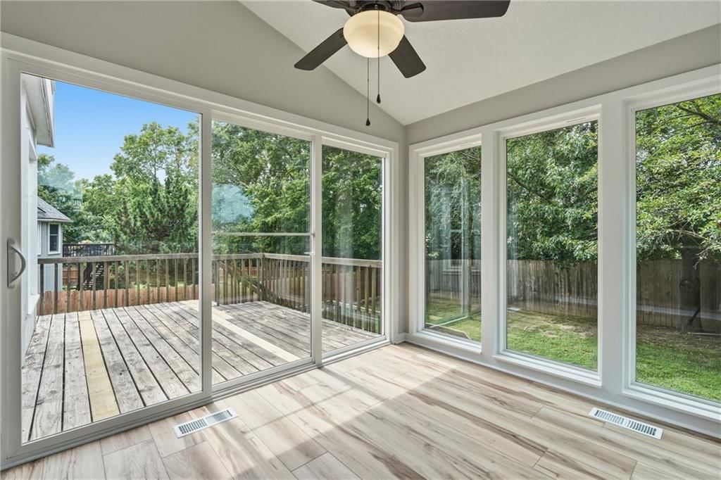 1366 Wildbriar Drive — photo 6