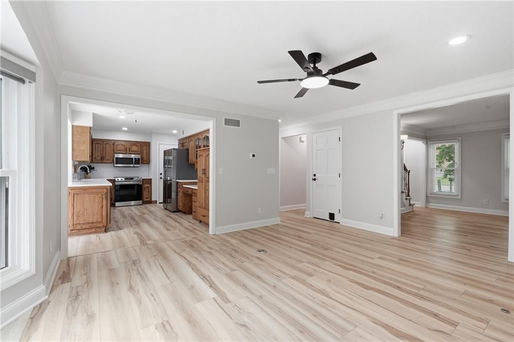 1366 Wildbriar Drive — photo 30