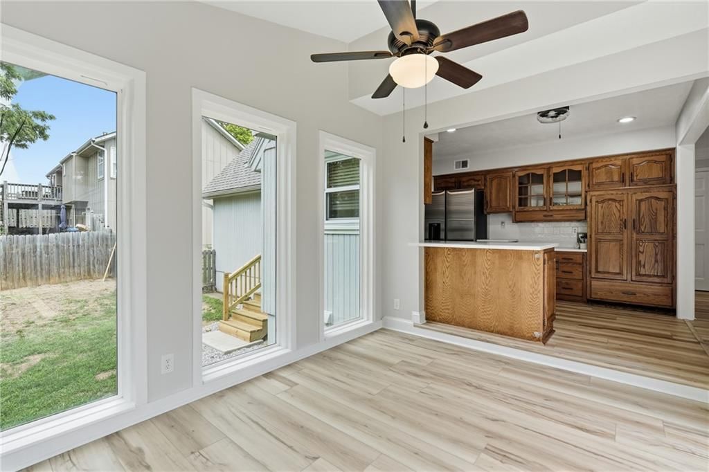 1366 Wildbriar Drive — photo 32