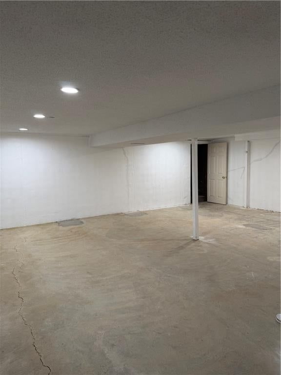 1605 S Pine Street — photo 22