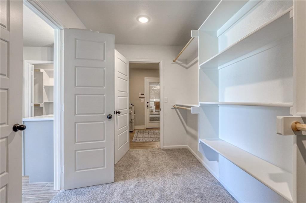 9283 Pickering Street — photo 26