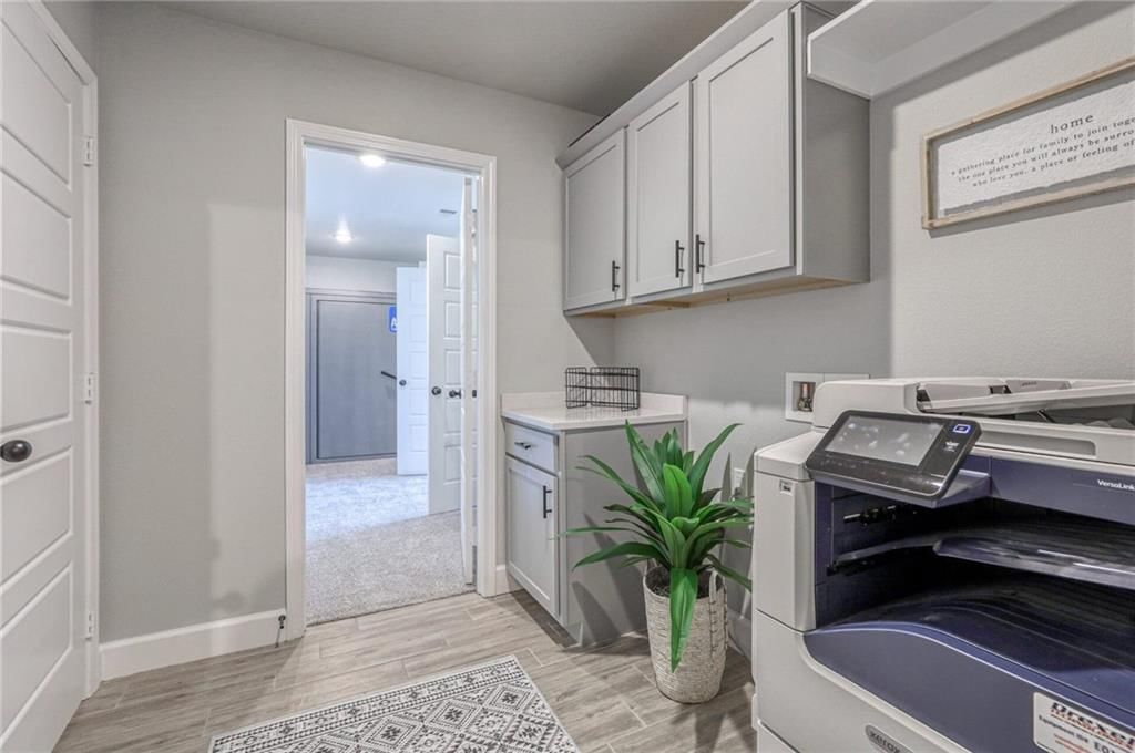 9283 Pickering Street — photo 28