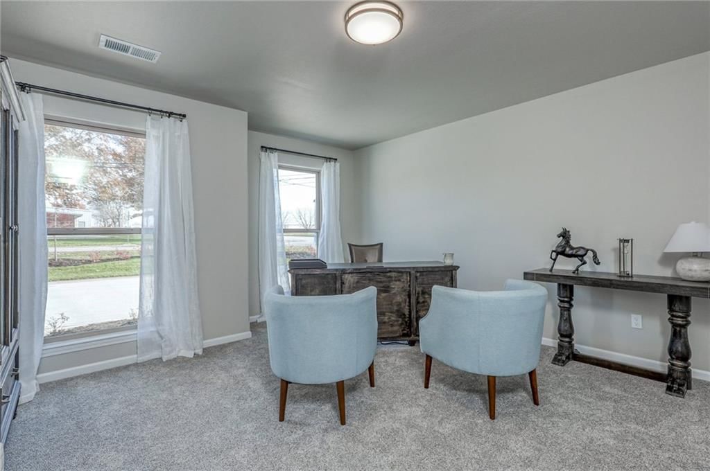 9283 Pickering Street — photo 30