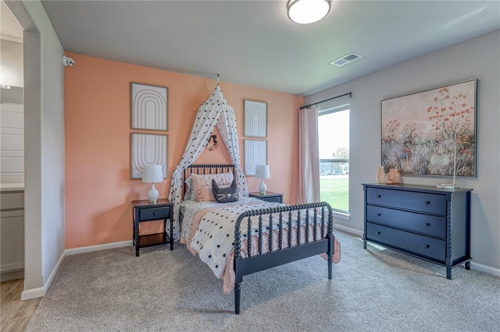 9283 Pickering Street — photo 32
