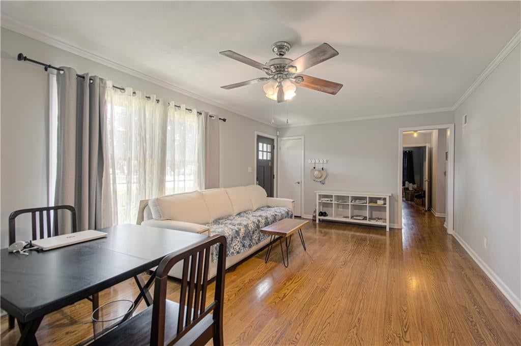 Photo 4 of 16 - 1 W 96TH Terrace, Kansas City, MO 64114