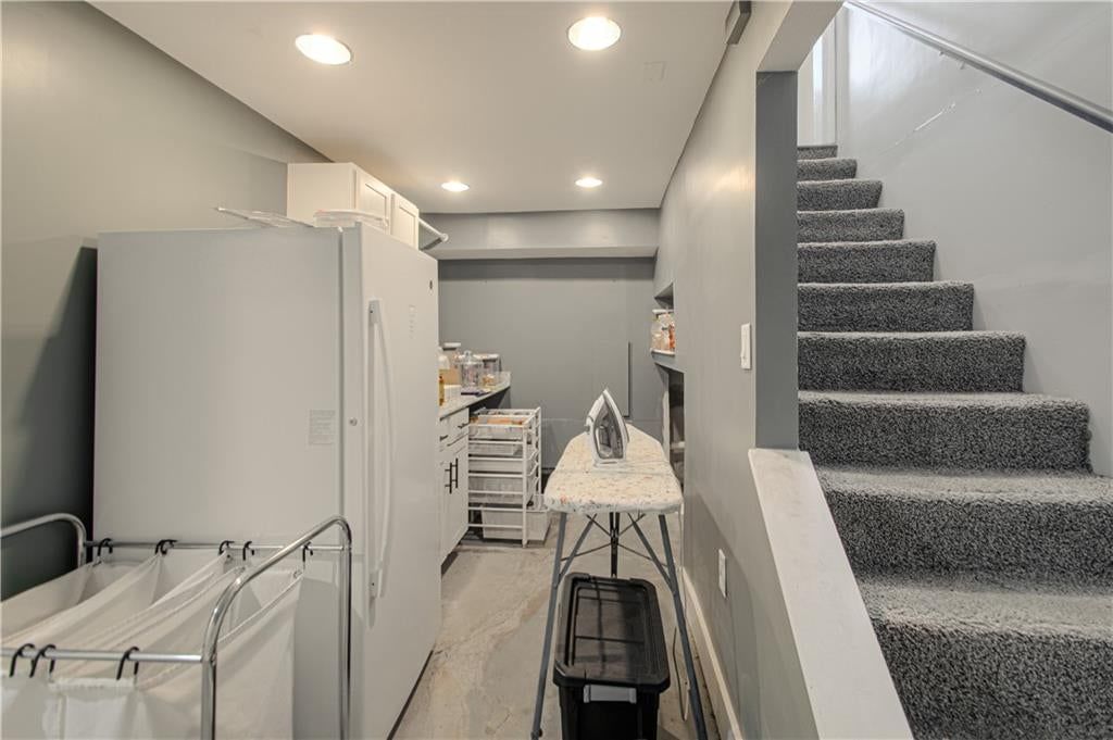 Photo 10 of 16 - 1 W 96TH Terrace, Kansas City, MO 64114