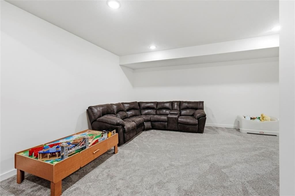 16412 Mustang Street — photo 38