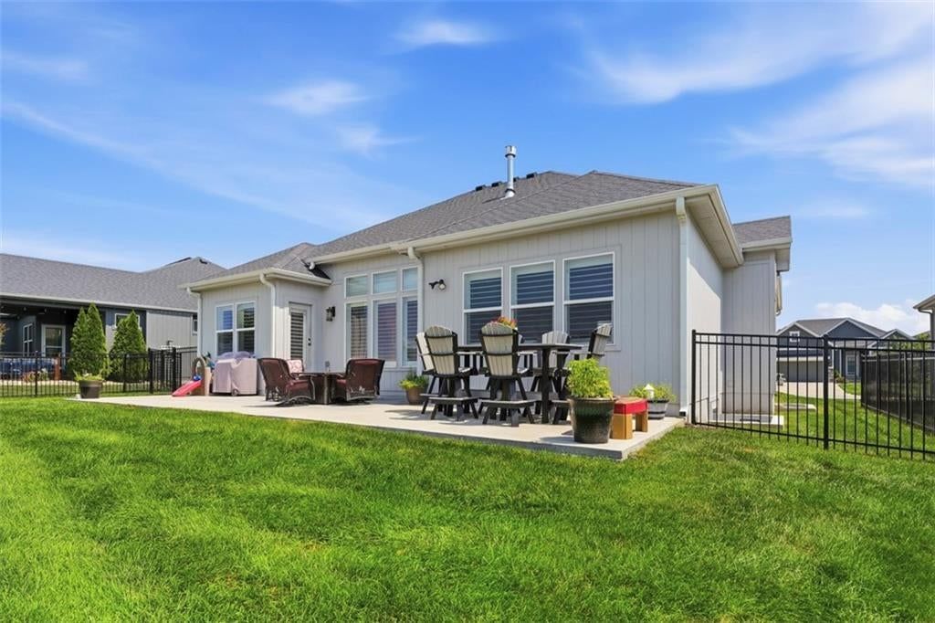 16412 Mustang Street — photo 49